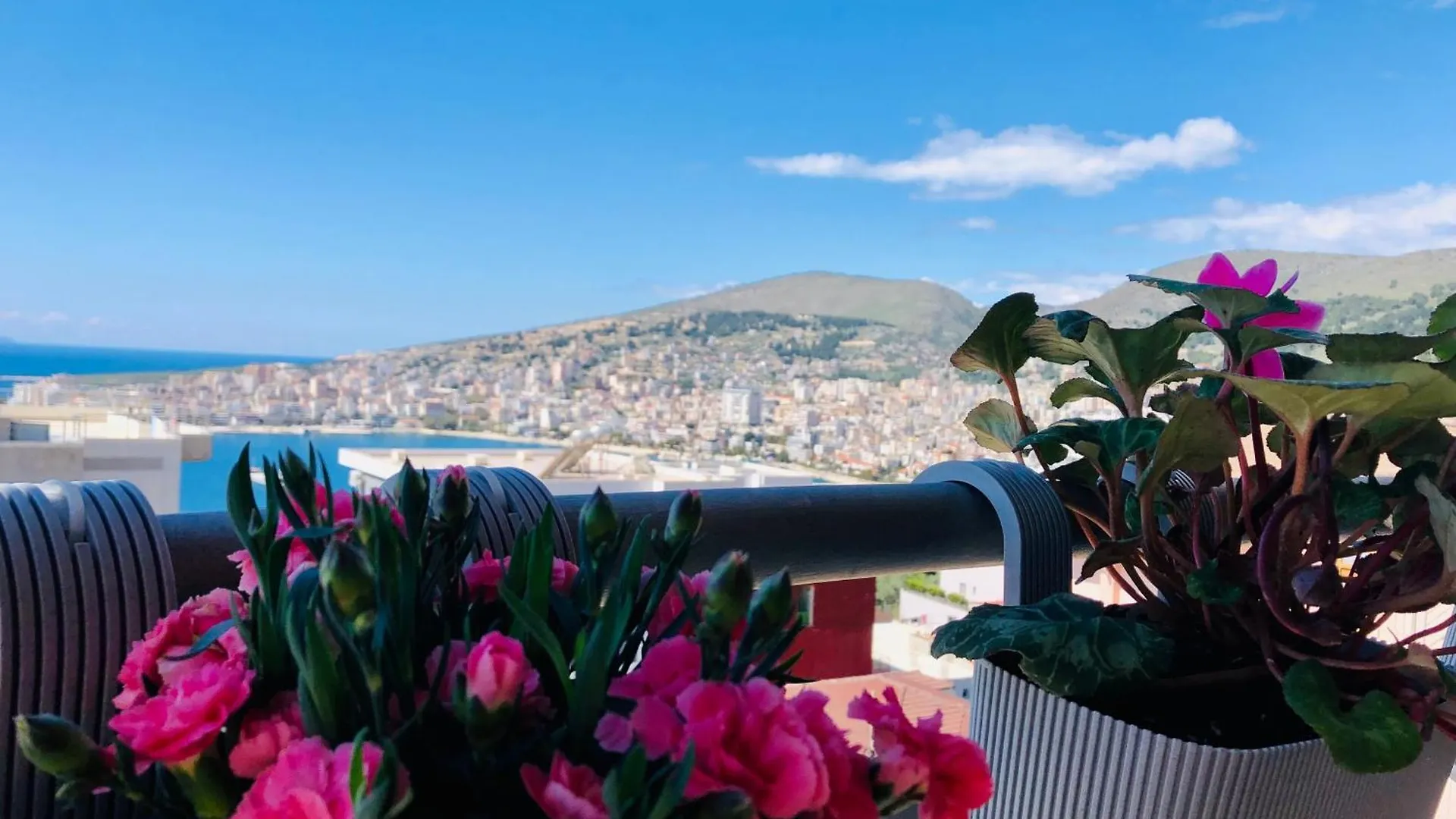 Marin'S Home Sarande Apartment