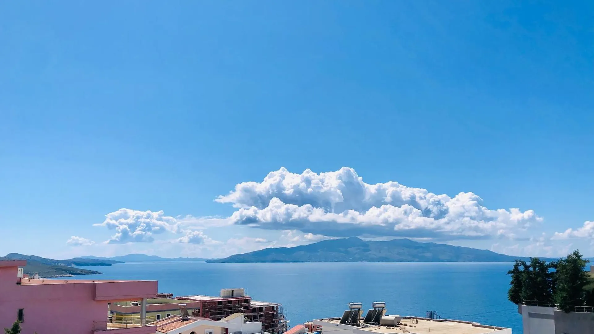 Apartment Marin'S Home Sarande