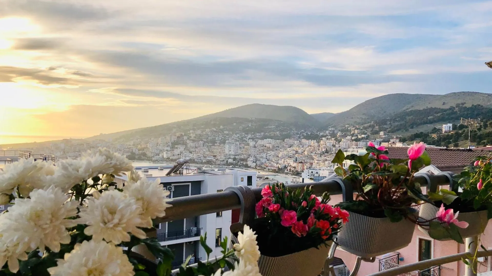 Apartment Marin'S Home Sarande Albania
