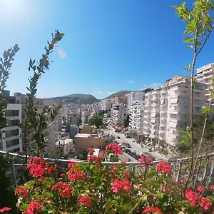 Honey Near Promenade Apartment